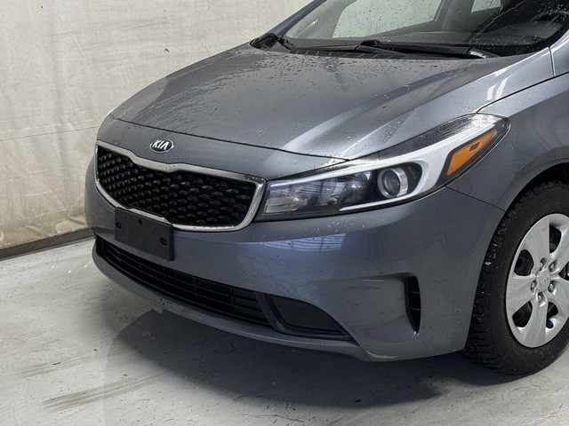 2018 Kia Forte LX - 6 Speed Manual Transmission, Bluetooth in Cars & Trucks in Strathcona County - Image 4