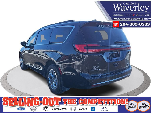 2022 Chrysler Pacifica Limited CLEAN CARFAX | AWD | HEATED FR... in Cars & Trucks in Winnipeg - Image 4