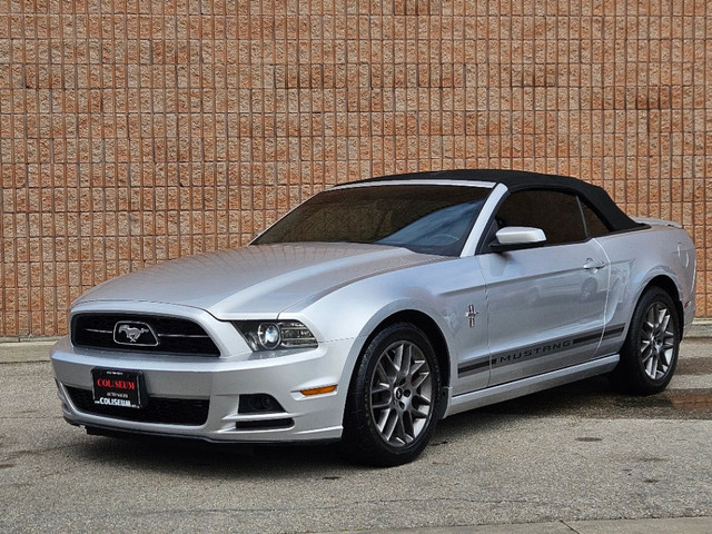 2013 Ford Mustang 2dr Conv V6 Premium in Cars & Trucks in City of Toronto - Image 3