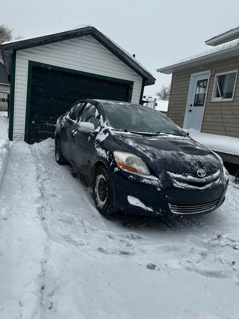 2008 Toyota Yaris De base Cars & Trucks Gatineau Kijiji