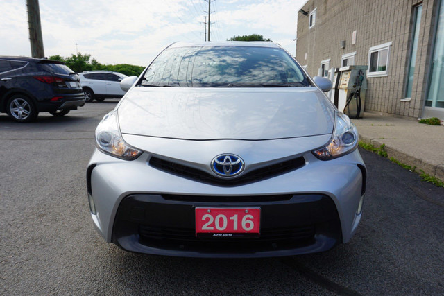 2016 Toyota Prius V in Cars & Trucks in Oakville / Halton Region - Image 2