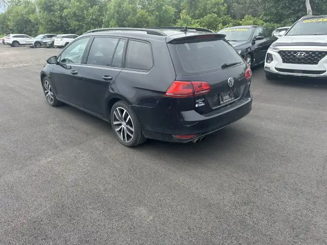 2016 Volkswagen Golf familiale sport 1.8 TSI TRENDLINE TOIT CUIR in Cars & Trucks in Laurentides - Image 8