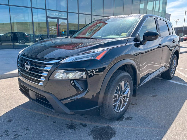 2025 Nissan Rogue S AWD | Accident Free Carfax in Cars & Trucks in Calgary - Image 2