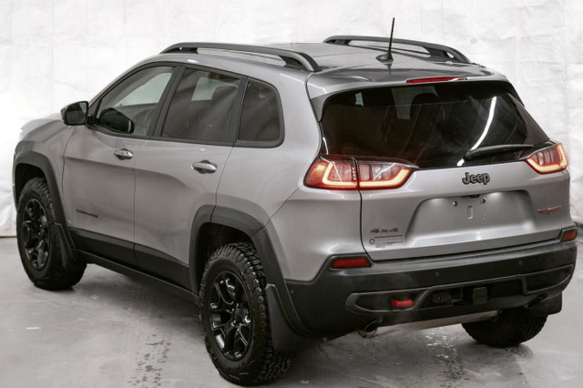 2020 Jeep Cherokee Trailhawk Elite in Cars & Trucks in Red Deer - Image 4