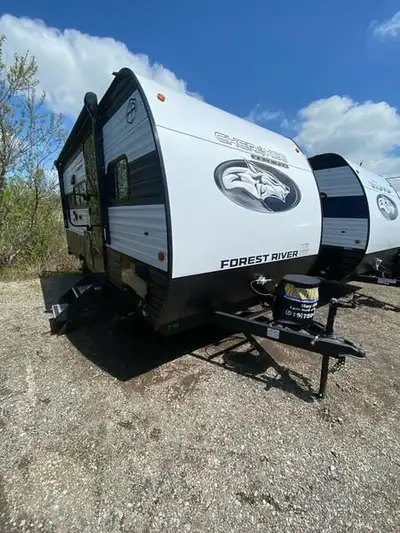 BRAND NEW 2025 Wolf Pup 16BHSW Bunkhouse FINANCING & EXTENDED WARRANTY AVAILABLE FREE PROFESSIONAL O...