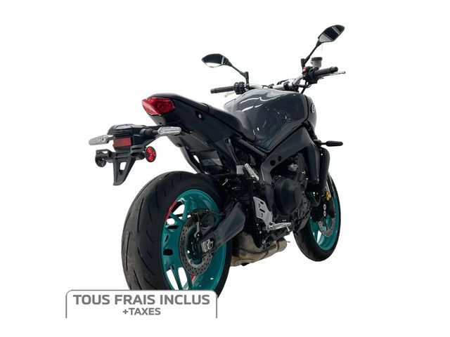 2023 yamaha MT-09 Frais inclus+Taxes in Sport Touring in City of Montréal - Image 3