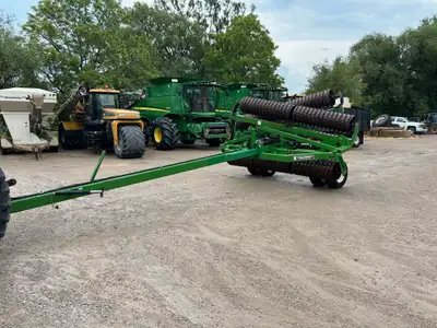 RJ 31' packer. Very good condition. Onsite.