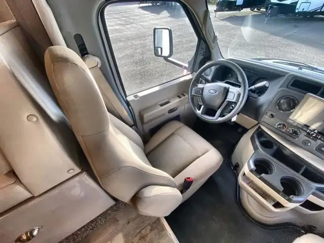 2022 Adventurer LP Class C Adventurer 24DS in RVs & Motorhomes in Prince George - Image 19