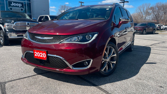 2020 Chrysler Pacifica Limited in Cars & Trucks in Sarnia