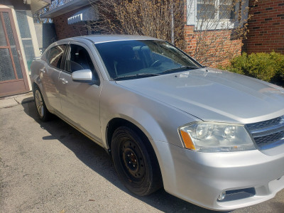 2011 Dodge Avenger SXT AS IS