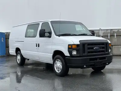 2013 Ford Econoline E-150 5-Passenger Extended Cargo van, 4.6L, 8 cylinder, 3 door, automatic, RWD,...