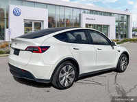 This Tesla Model Y boasts a Electric engine powering this Automatic transmission. Window Grid Antenn... (image 4)