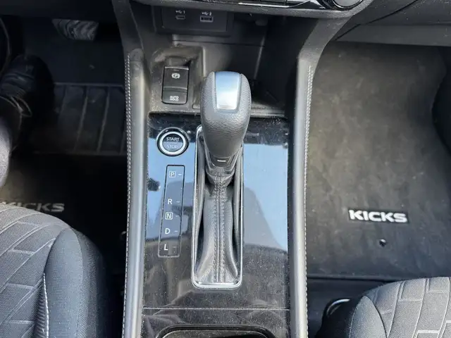 Nissan Kicks SV Mags Push Start Caméra Recul Sièges Chauffant 20 in Cars & Trucks in Trois-Rivières - Image 16