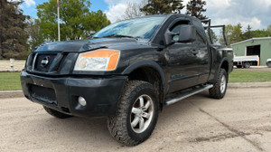 2011 Nissan Titan SV-PKG, 4WD, EXTENDED CAB!!!