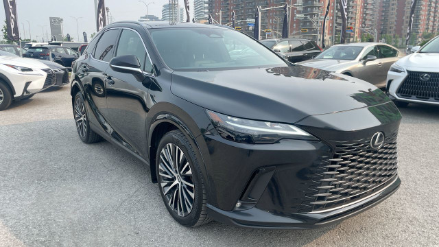 2023 Lexus RX 350h Luxe / Camera / Cuir / Toit ouvrant Bien Équi in Cars & Trucks in Laval / North Shore - Image 3
