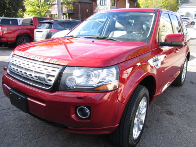 2014 Land Rover LR2 BASE