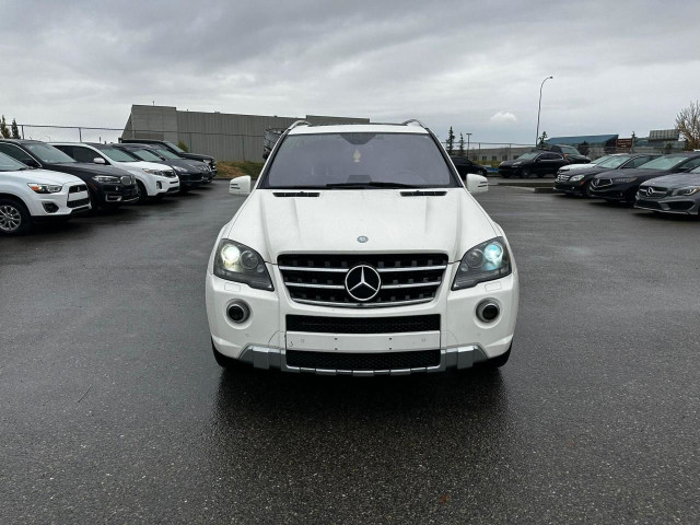 2011 Mercedes-Benz M-Class 4MATIC 4dr ML 550 | $0 DOWN in Cars & Trucks in Calgary - Image 2