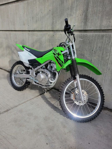 2022 Kawasaki KLX 140R L in Street, Cruisers & Choppers in Strathcona County - Image 2