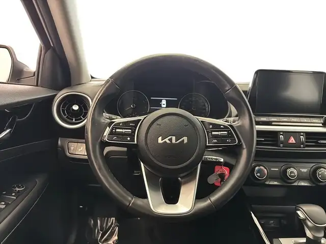 2023 Kia Forte EX Camera de recul Cruise adaptatif Sieges chauff in Cars & Trucks in Laval / North Shore - Image 15