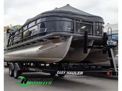 2022 Starcraft EXS 3 Q Tritoon with 175HP Mercury Améliorez votre expérience sur l'eau avec ce Starc...