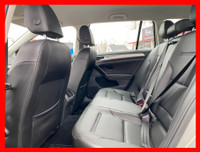 2016 VOLKSWAGEN GOLF SPORTWAGON CARFAX VERIFIED, CLEAN TITLE 216,000KM 5 SPEED MANUAL TRANSMISSION S... (image 7)