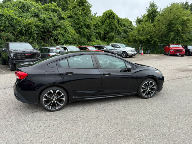 2019 Chevrolet Cruze Premier 8-WAY POWER DRIVER SEAT | HEATED... in Cars & Trucks in London - Image 4