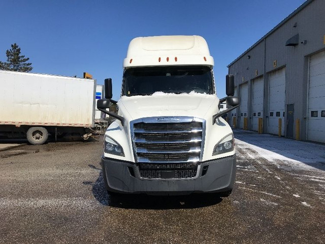 2019 Freightliner T12664ST in Heavy Trucks in City of Montréal - Image 2