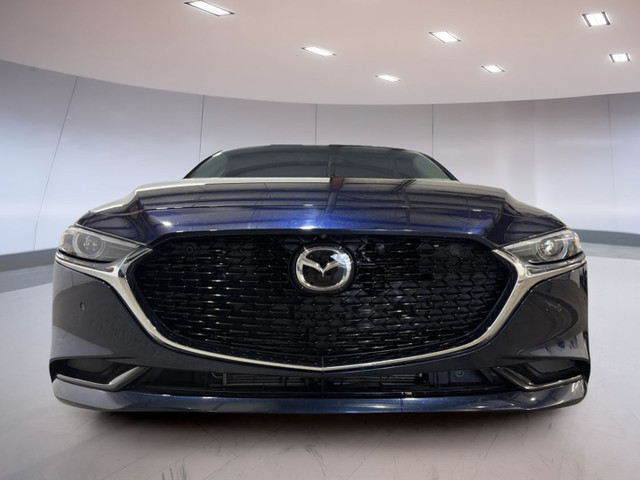 2021 Mazda Mazda3 GT in Cars & Trucks in Moose Jaw - Image 2