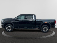 This 2025 GMC Sierra 3500HD in Onyx Black is equipped with 4WD and Turbocharged Diesel V8 6.6L/ engi... (image 1)