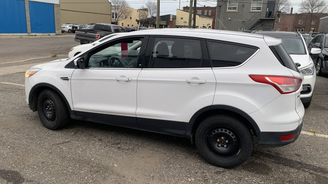 2014 Ford Escape SE (#N2007) in Cars & Trucks in Thunder Bay - Image 2