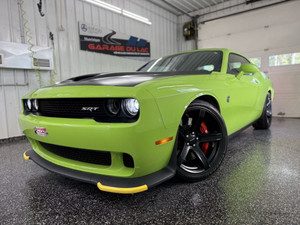 2015 Dodge Challenger SRT HELLCAT - STAGE 3 853 HP - COULEUR RARE - SHOWROOM - BAS KM !!