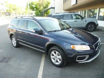 THIS IS A 1 OWNER BC CAR FROM NEW. DARK BLUE IN COLOR ON LIGHT BEIGE INTERIOR. EXCELLENT CONDITION T...