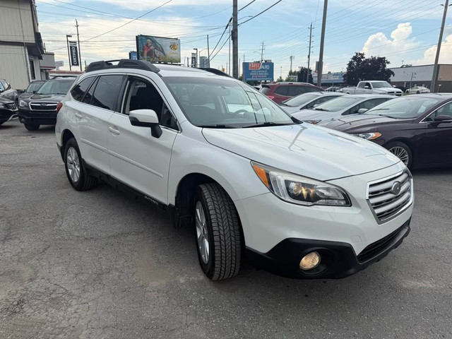 2017 Subaru Outback Premium / SUN ROOF / TWO KEYS / LOW KMS in Cars & Trucks in Ottawa - Image 3