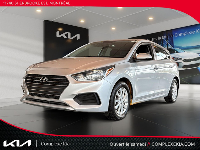 2019 Hyundai Accent Preferred Hatchback S.Chauffants Mags Apple  in Cars & Trucks in City of Montréal