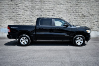 Aluminum Wheels, Chrome Accents, Proximity Key, Touchscreen, Streaming Audio! 6 LOCATIONS KINGSTON -... (image 1)
