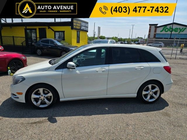2013 Mercedes-Benz B-Class B 250 - LEATHER SEATS, BACKUP CAMERA, in Cars & Trucks in Calgary - Image 2