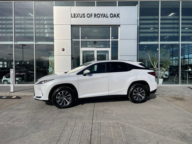 2022 Lexus RX 350 ONE OWNER / NO ACCIDENT / APPLE CARPLAY in Cars & Trucks in Calgary