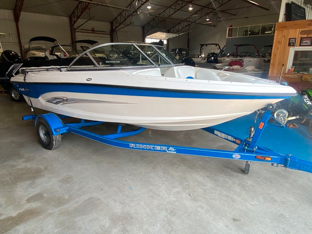  2012 Rinker Boat Co 186 in Powerboats & Motorboats in Barrie