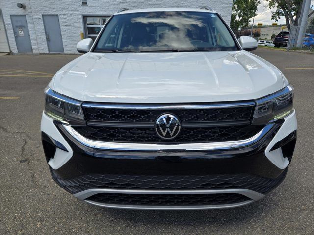 2022 Volkswagen Taos Comfortline in Cars & Trucks in Calgary - Image 2