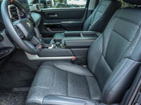 2023 Toyota Tundra Limited 4x4 CrewMax with TRD Off Road Package – Key Features & Options:Performanc... (image 9)
