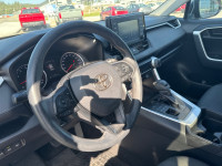 Heated Seats, Apple CarPlay, Blind Spot Monitoring, Lane Keep Assist, Steering Wheel Audio Control!... (image 8)