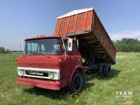 1972 GMC S/A Cabover Grain Truck 6500
