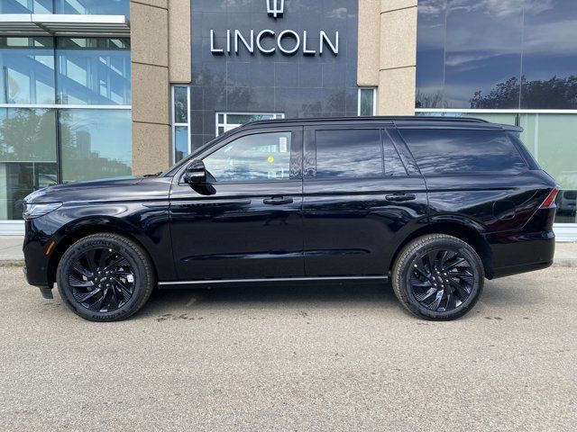 2025 Lincoln Navigator Reserve in Cars & Trucks in Edmonton - Image 3