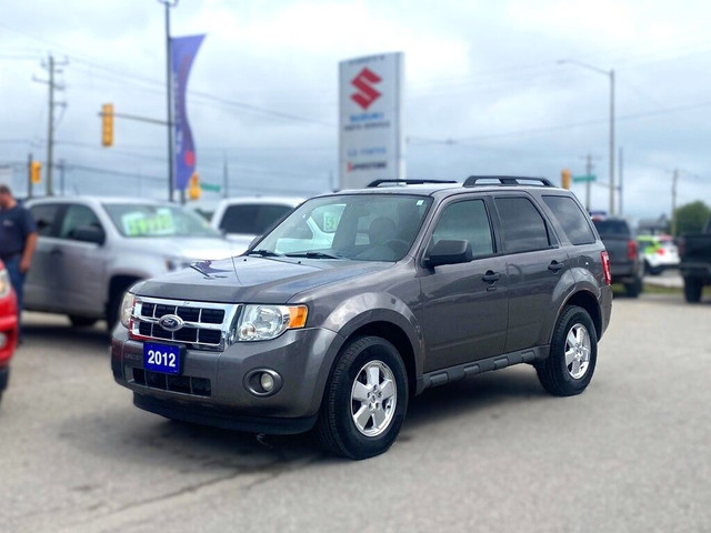 2012 Ford Escape XLT in Cars & Trucks in Barrie
