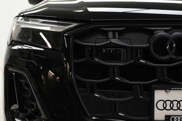 2025 Audi Q7 | Trailer Hitch | Black Optics | Panoramic Sunroof in Cars & Trucks in Winnipeg - Image 3