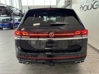 Adaptive Cruise Control, Heads-up Display, Lane Keeping Assist, Heated Steering Wheel, Panoramic Roo... (image 4)