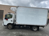 2018 HINO TRUCK 195;Medium Duty Trucks - VAN-REEFER Penske Location 632 BELGRAVE WAY DELTA BC V3M 5R... (image 3)