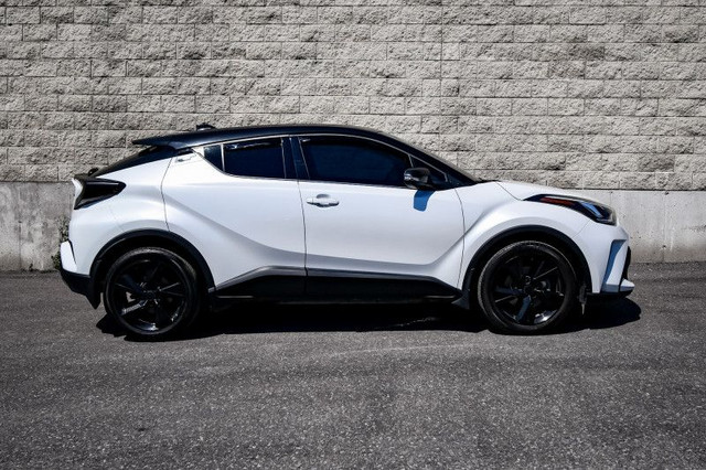 2022 Toyota C-HR Limited • HEATED LEATHER • FOG LIGHTS • REAR CA in Cars & Trucks in Cornwall - Image 2