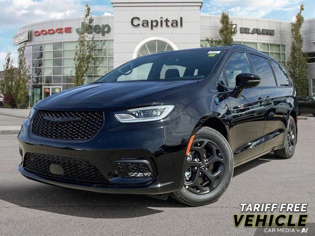 2024 Chrysler Pacifica Hybrid Premium S Appearance in Cars & Trucks in Edmonton
