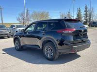 2025 NISSAN ROGUE S - AWD - SAVE THOUSANDS FROM NEW !! FEATURES INCLUDE - - Cloth Interior - Heated... (image 5)